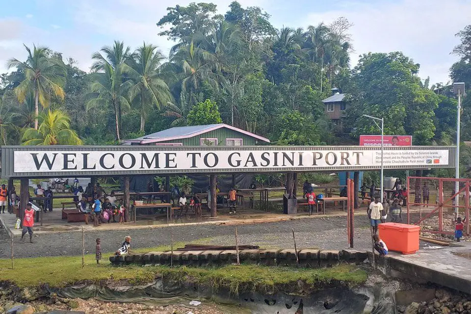 The Gasini market house project is an investment worth more than $300,000 and once opened will provide a clean, safe and spacious area for constituents at Gasini and surrounding communities within the Marovo constituency to sell their produce.