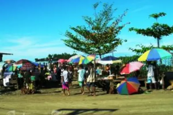 A busy day at the Auki markets, the provincial capital of Malaita.