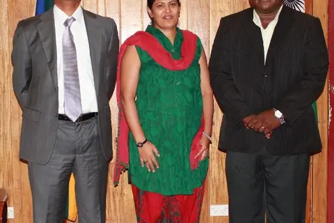 From L-R High Commissioner Dr. Ajay M. Gondane, Mrs Varsha Gondane and Deputy Prime Minister Manasseh Maelanga at the Prime Minister's Office.