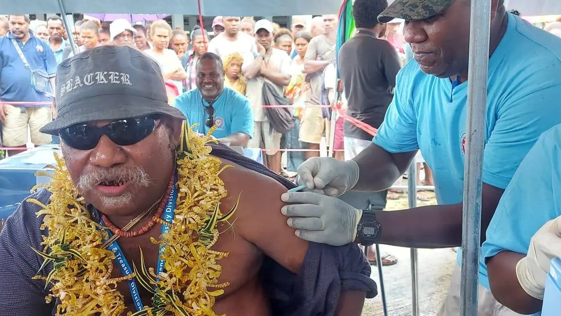 As part of building confidence around COVID-19 vaccines, acting Premier and Deputy Premier Hon. Randle Sifoni gets his first COVID-19 jab