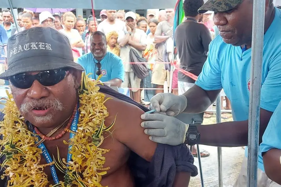 As part of building confidence around COVID-19 vaccines, acting Premier and Deputy Premier Hon. Randle Sifoni gets his first COVID-19 jab