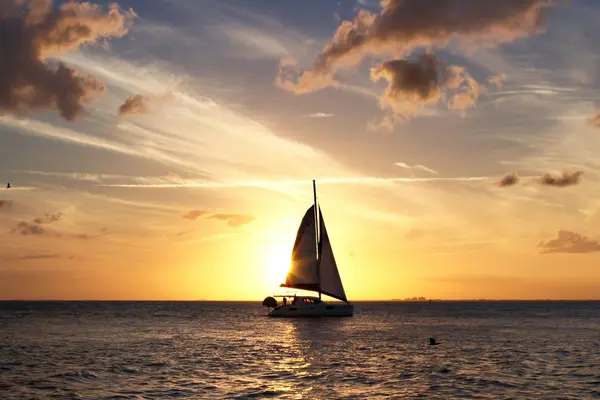 The Ministry says it is very aware and concerned that locals are approaching these foreign maritime vessels to trade, and are calling on such practice to stop immediately.