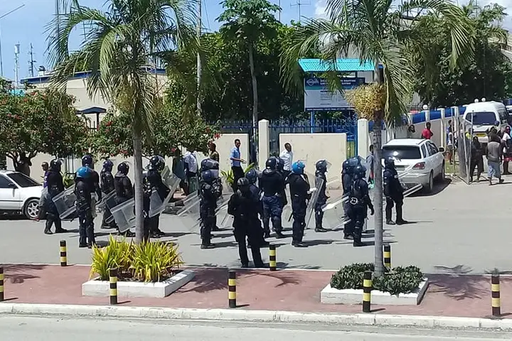 Police say that these are opportunists, taking advantage of the situation.