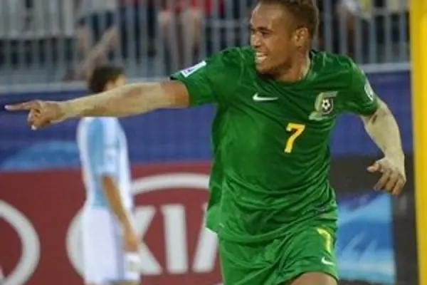 Robert Laua finished a skilful passing move which resulted in a stunning goal for the Bilikiki.