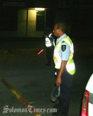 Witnesses say an average built man stepped out of the taxi stabbed the off duty officer and sped off in the taxi towards the Chinatown area.