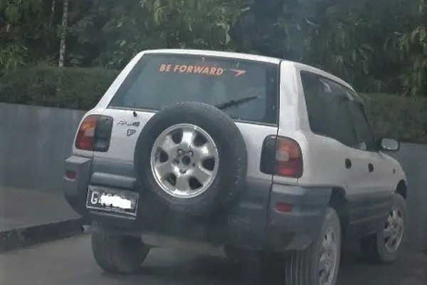 “This is really lowering the standard of the government. In the government fleet, only certain vehicles are used and I don't think caldinas and RAV4s should be part of the government approved fleet”, Lilo said.