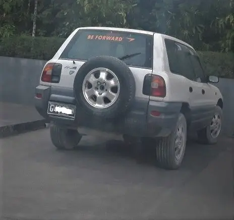 “This is really lowering the standard of the government. In the government fleet, only certain vehicles are used and I don't think caldinas and RAV4s should be part of the government approved fleet”, Lilo said.