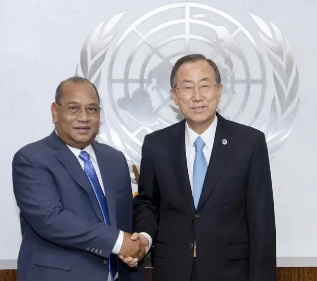 Secretary-General Ban Ki-moon (right) meets with President Christopher J. Loeak of the Republic of the Marshall Islands.