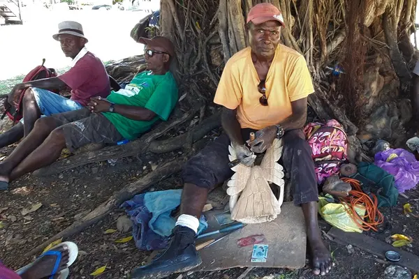 As visitor arrivals in Honiara dropped, people like Peter are now finding it difficult to make a living from their hard work.