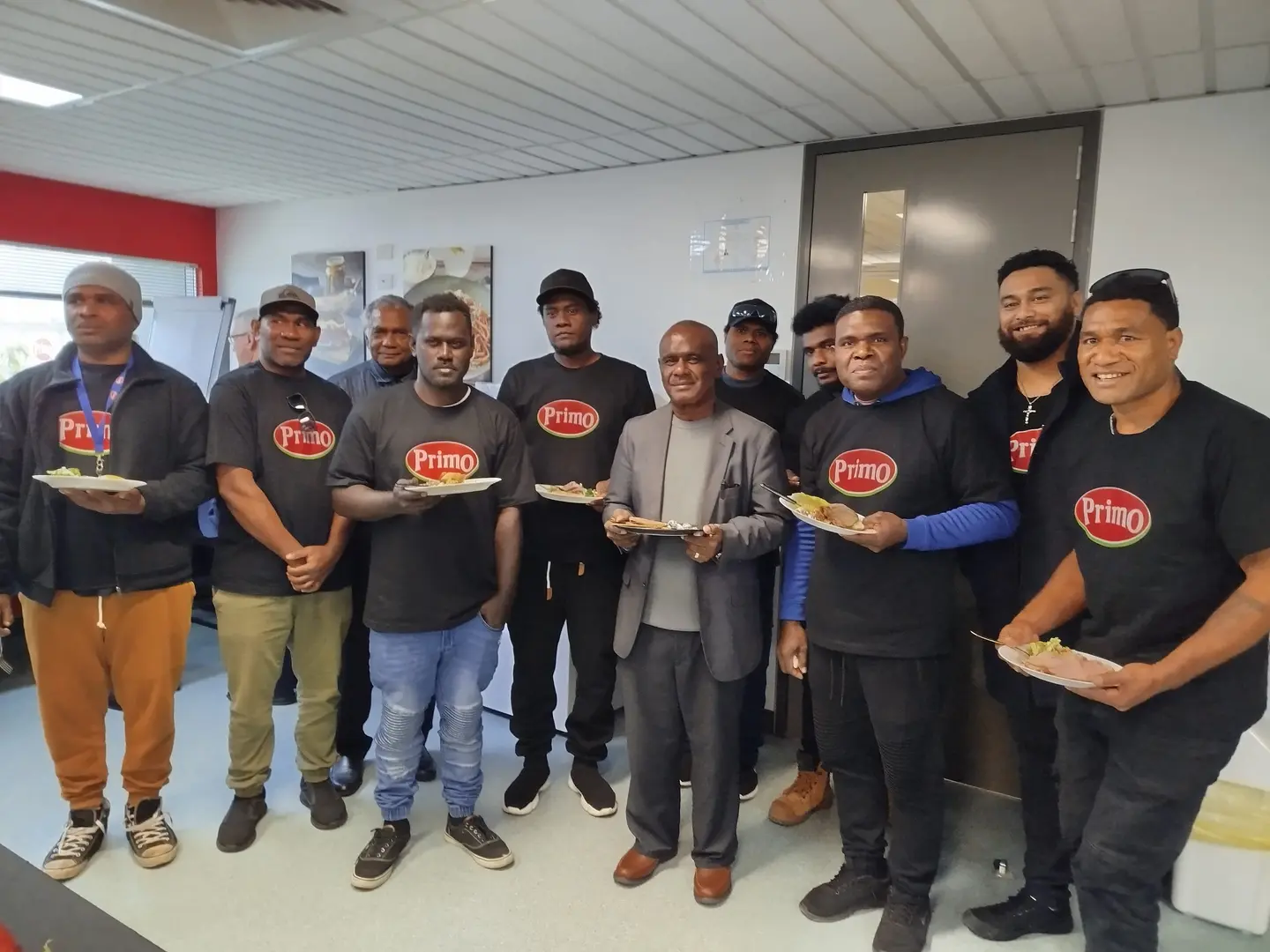 During the tour, the Prime Minister gained first-hand insight into the production of bacon, hams, and small goods at Primo Foods and was also greeted by several Solomon Islanders who were on shift at the time of the visit.