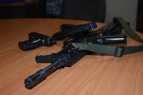 "They are for training purposes and weigh about the same weight of real rifles and pistols. There are 60 pieces of plastic rifles and 150 pieces of plastic pistol training aides received by RSIPF donated by PRC," Police Commissioner Mangau said.