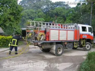 Inspector Rodney Kuma of RSIPF Fire Services said their prompt radio dispatch meant a fire truck and four crew were able to arrive at the scene in Central Honiara within five minutes.